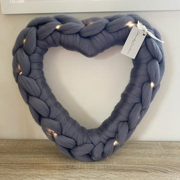 *SAVE 44% TODAY!* Large Heart Wreath