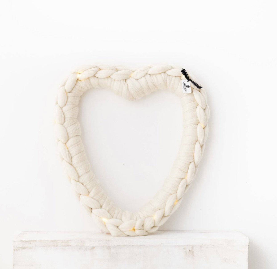 Extra Large Heart Wreath © - Chunkycouture